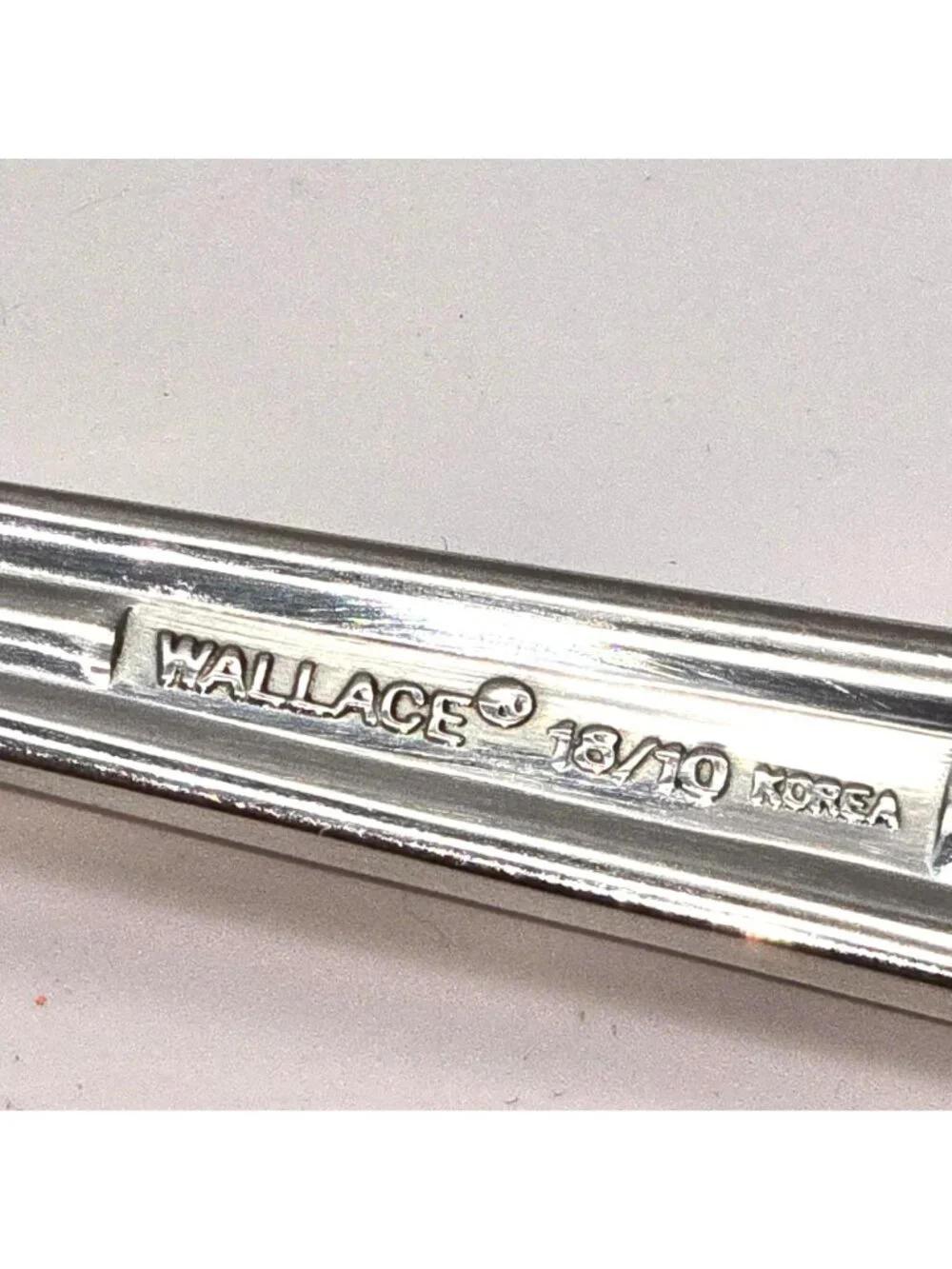 Wallace Stainless Steel Serving Spoon 18/10 Korea 8.5